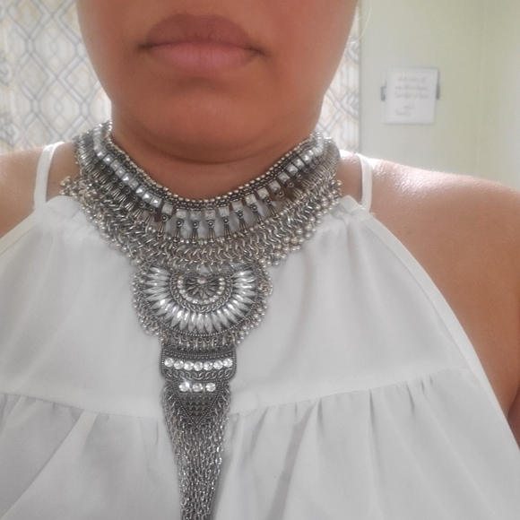 Jewelry - Picture 3 of 3